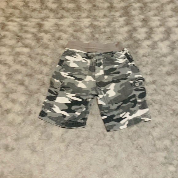 Cargo Shorts for big boys - Picture 2 of 2